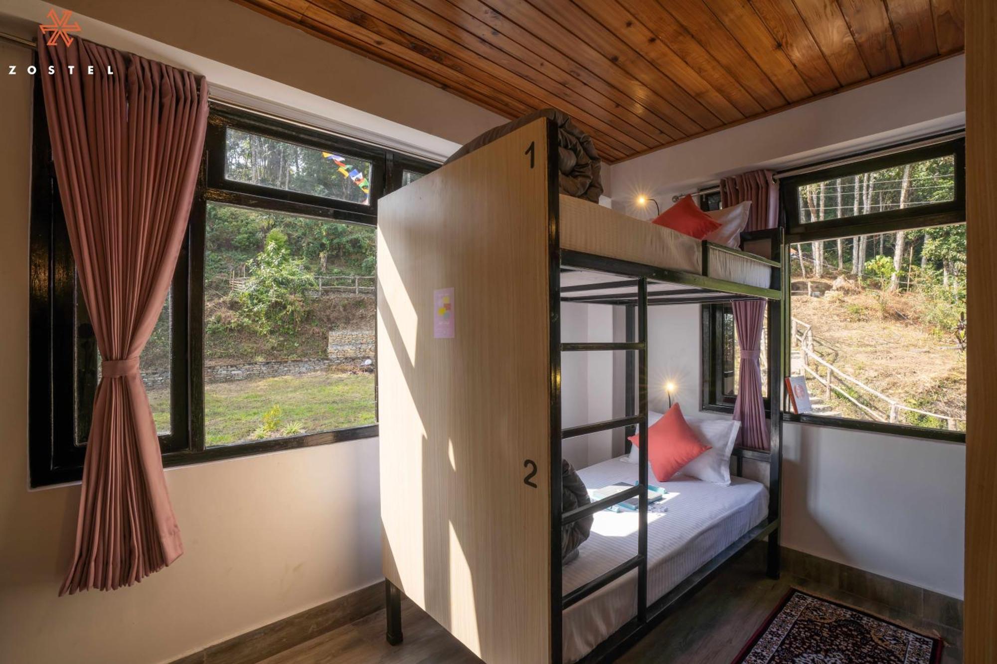 Zostel Rinchenpong Hostel ภายนอก รูปภาพ