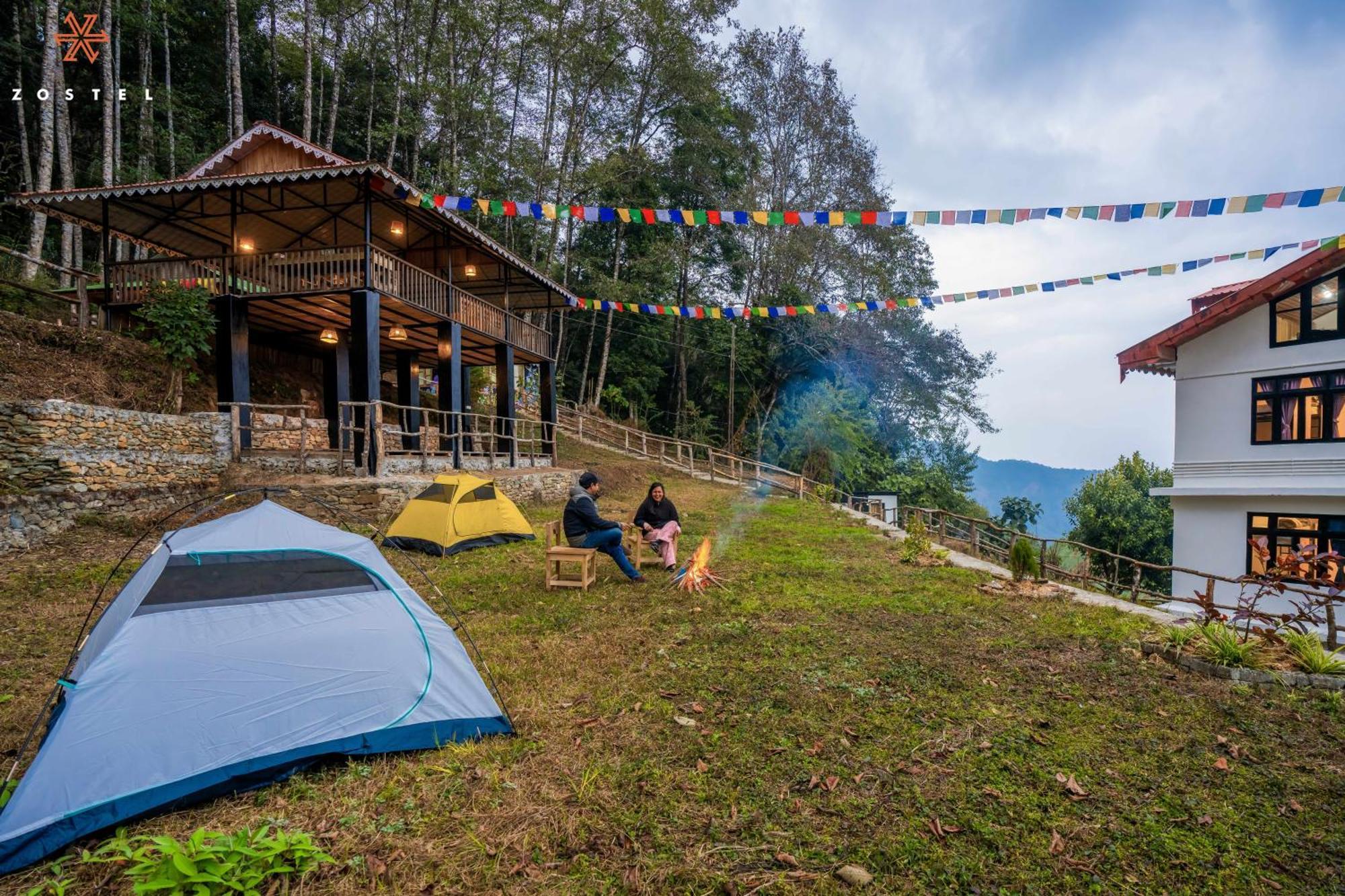 Zostel Rinchenpong Hostel ภายนอก รูปภาพ
